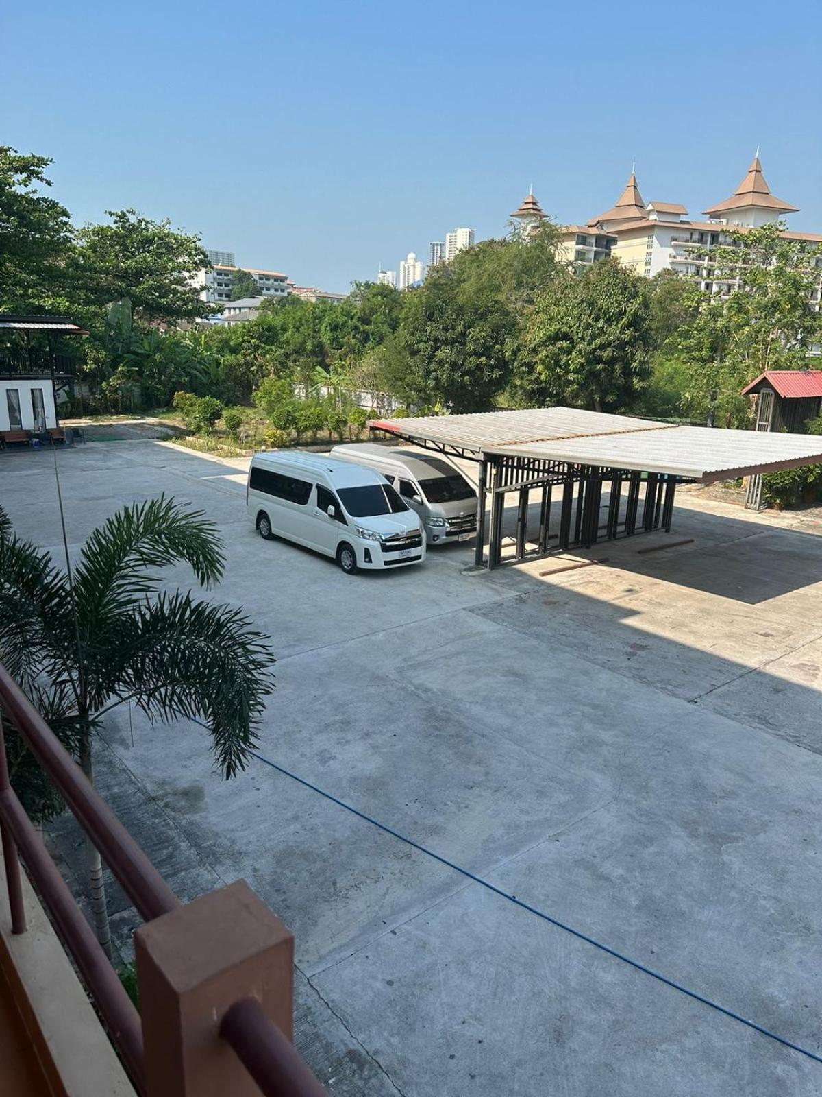 Ekaluk Place 3*
